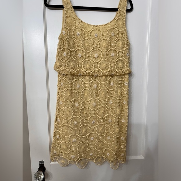 Alice +Olivia yellow sequin crochet sleeveless mini dress small - Picture 1 of 11